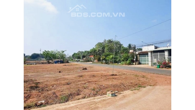 1 lô duy nhất MT nhựa 32m, gần chợ Tân Thành TP Đồng Xoài giá ngộp cc ngay